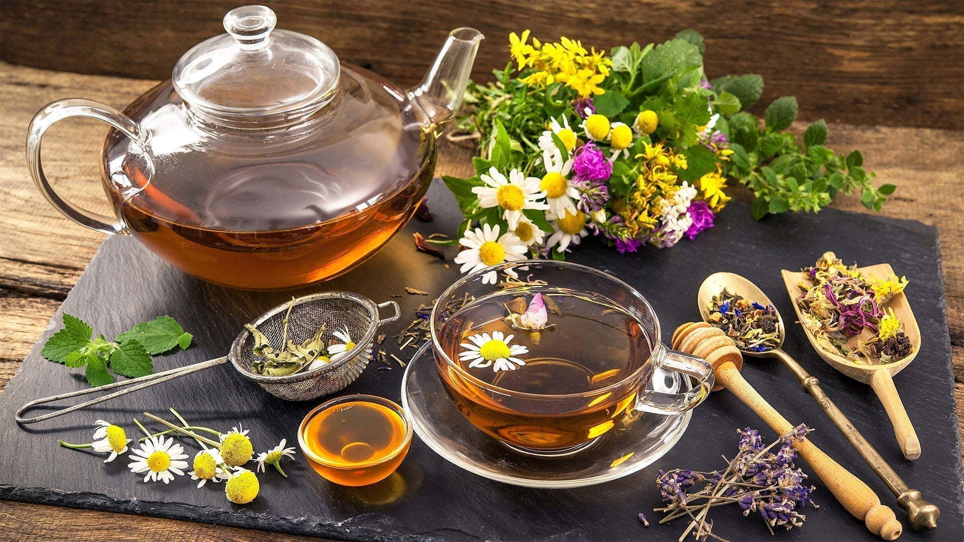 thumbnail image 2 of Herbal Slimming Tea – 6 Herb Blend For Weight Loss, Metabolism, Detox & Fat Burn – 25g To 200g 2 of 5